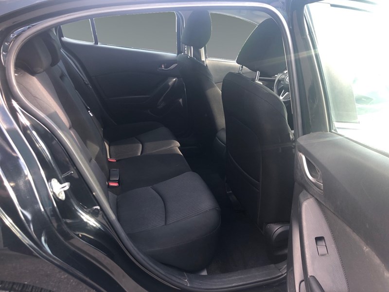 2015  Mazda3 Sport 4dr HB Sport Auto GS