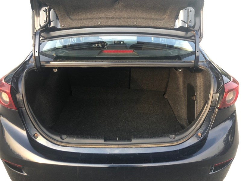 2014  Mazda3 4dr Sdn Man GS-SKY