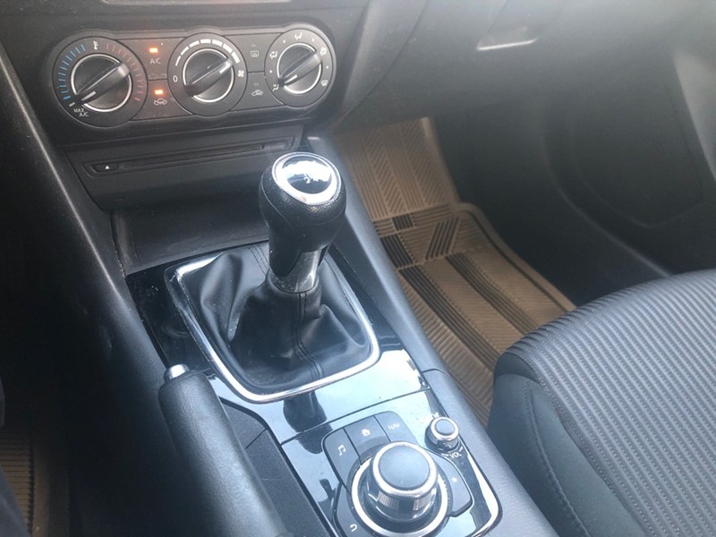 2014  Mazda3 4dr Sdn Man GS-SKY