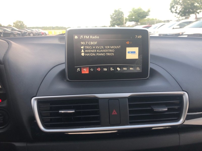 2014  Mazda3 4dr Sdn Man GS-SKY