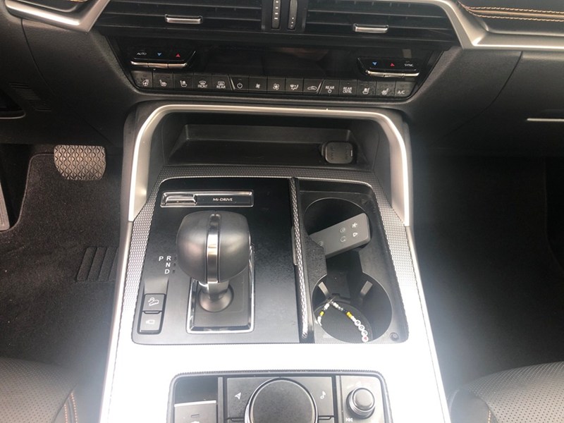 2025 Mazda CX-70 MHEV GT-P AWD | 2 Sets of Wheels Included!