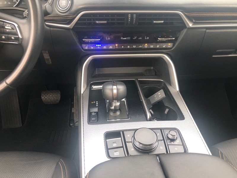 2025 Mazda CX-70 MHEV GT-P AWD | 2 Sets of Wheels Included!
