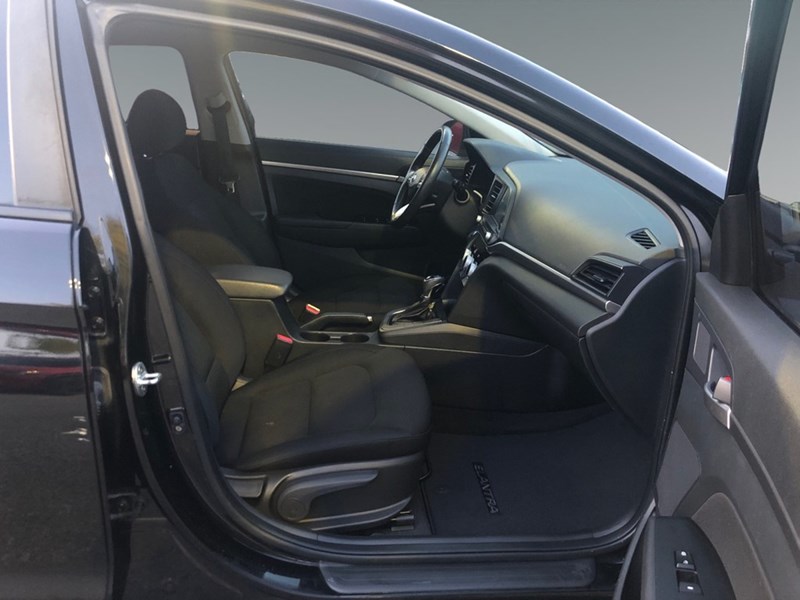 2020 Hyundai Elantra Preferred w/Sun& Safety Pkg | 2 Sets of Tires Incl