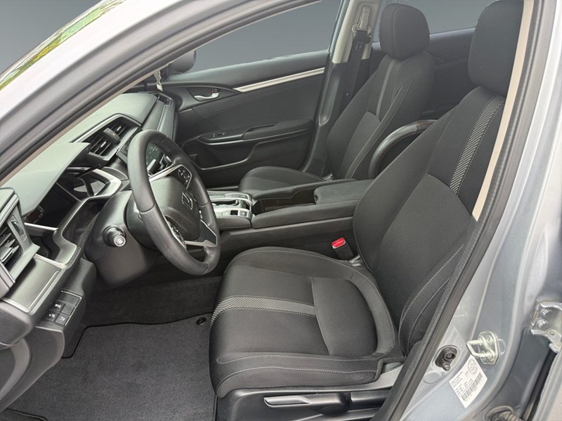 2017 Honda Civic 4dr CVT EX