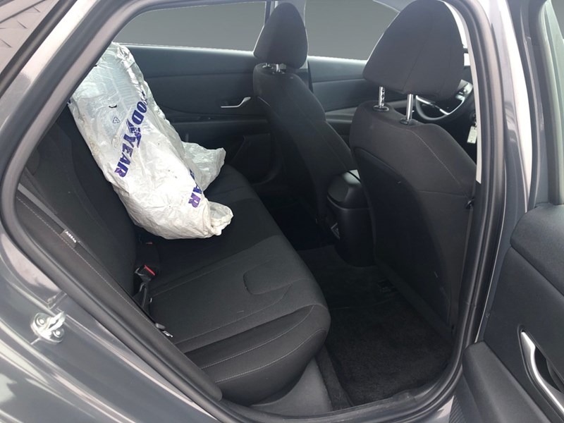 2024 Hyundai Elantra Essential IVT | 2 Sets of Wheels Included!