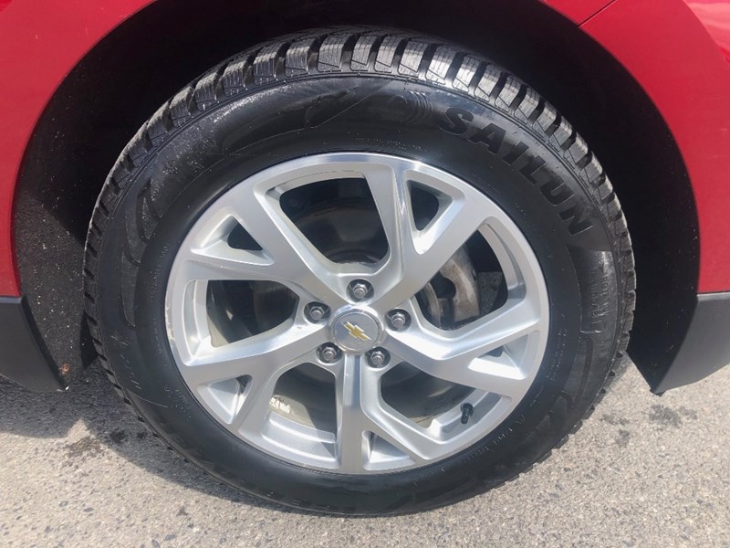 2019 Chevrolet Equinox AWD Premier w/1LZ | 2 Sets of Wheels Incl.