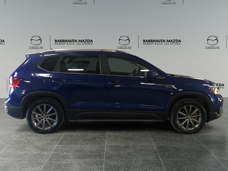 2023 Volkswagen Taos Highline 4MOTION | 2 Sets of Wheels Included!