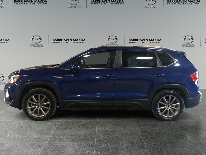 2023 Volkswagen Taos Highline 4MOTION | 2 Sets of Wheels Included!