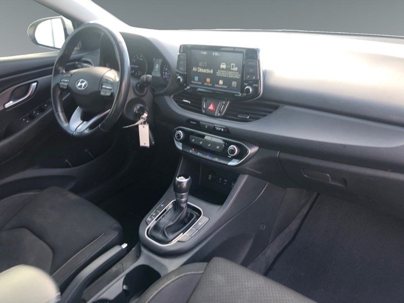 2018 Hyundai Elantra GT GL | 2 Sets of Wheels Included!