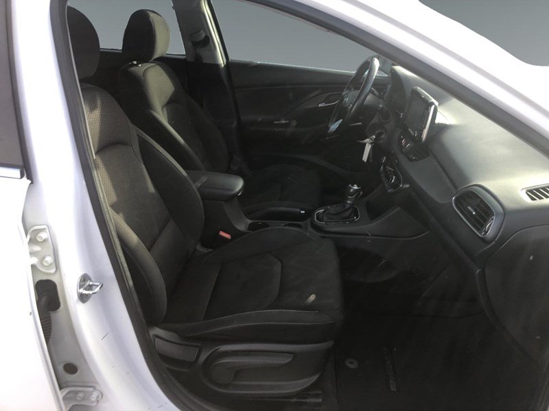 2018 Hyundai Elantra GT GL | 2 Sets of Wheels Included!