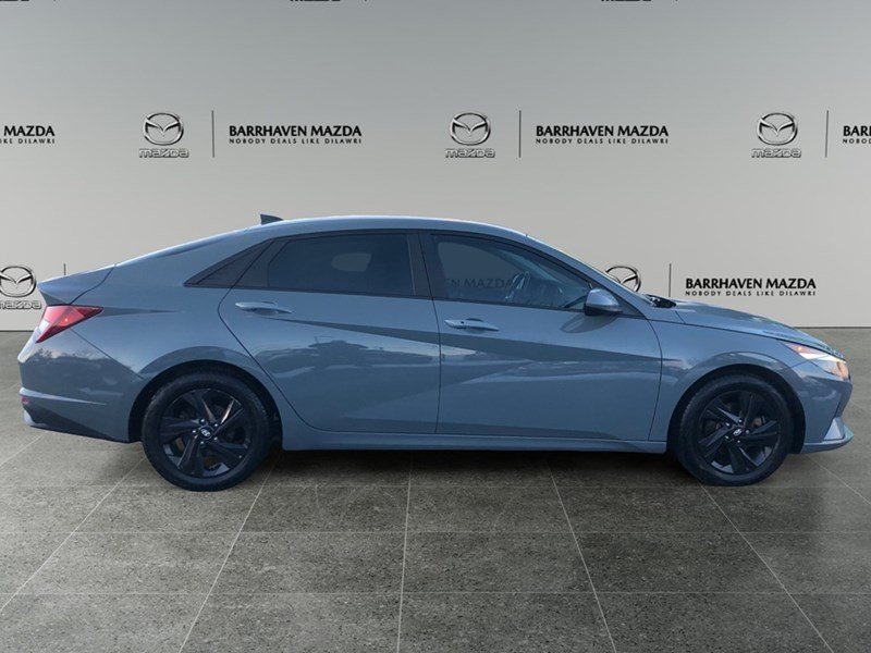 2021 Hyundai Elantra Preferred IVT w/Sun &Tech Pkg | 2 Sets of Tires