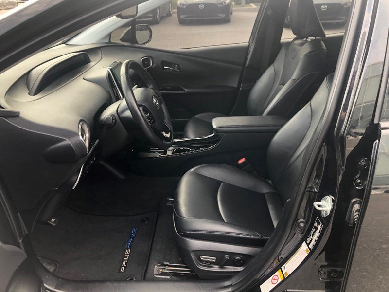 2020 Toyota Prius Prime Upgrade Auto | 2 Sets of Wheels Included!