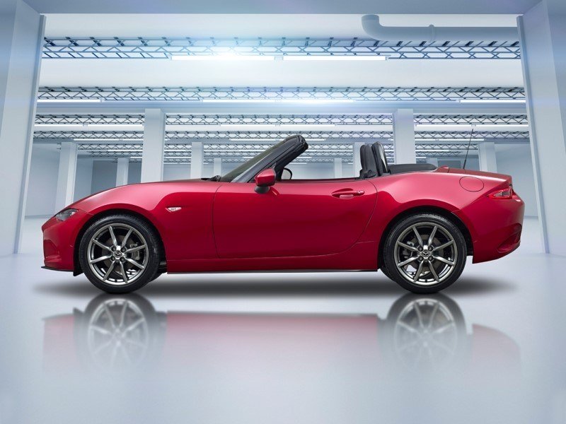 2016 Mazda MX-5 GX (A6) OEM Shot 2