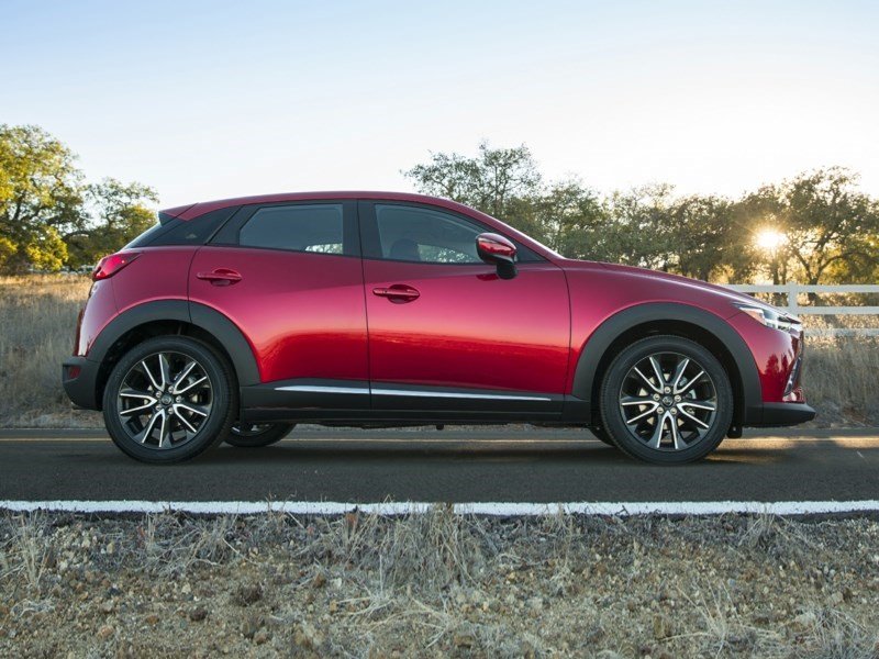 2017 Mazda CX-3 GX OEM Shot 5