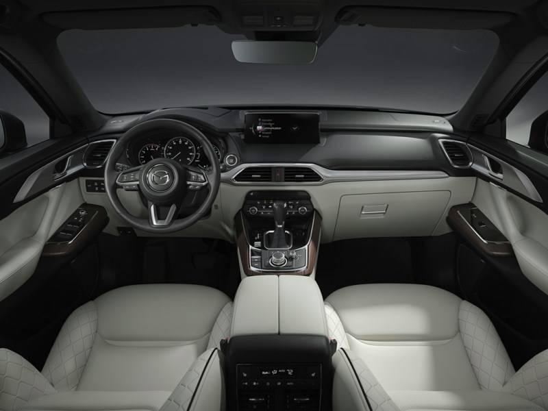 Ottawa's 2022 Mazda CX-9 Kuro Edition New Model Vehicle