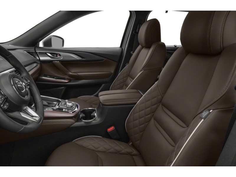 2023 Mazda CX-9 Signature AWD Interior Shot 4