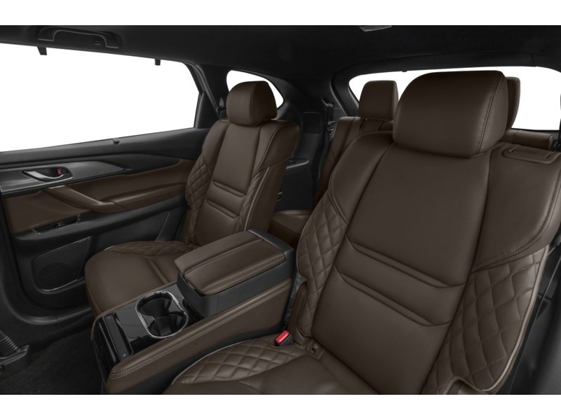 2023 Mazda CX-9 Signature AWD Interior Shot 5