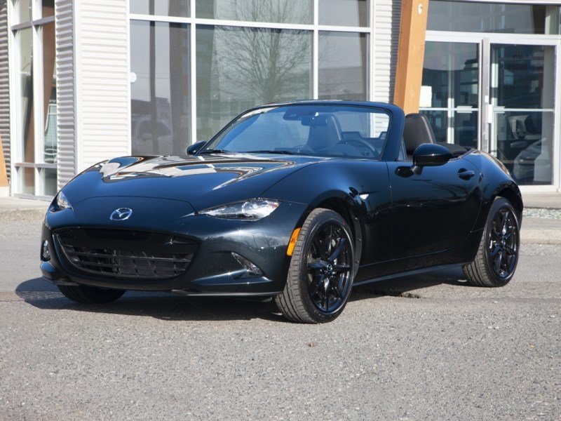 2023 Mazda MX-5 GS-P (M6) OEM Shot 1