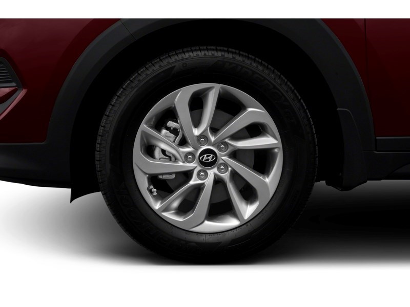 2016 Hyundai Tucson AWD 4dr 2.0L Premium Exterior Shot 5
