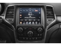 2017 Jeep Grand Cherokee 4WD 4dr Limited Interior Shot 2