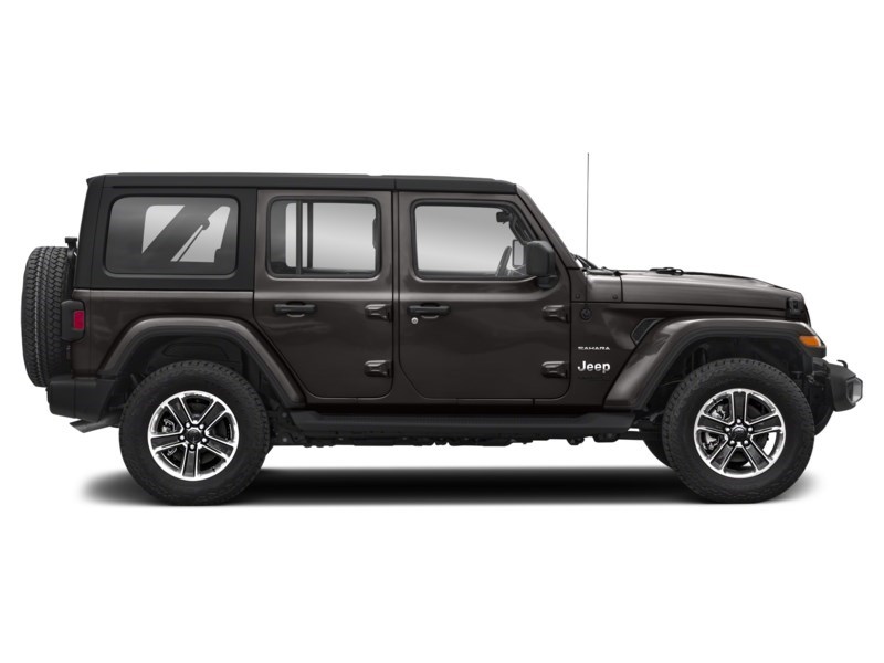 2020 Jeep Wrangler Unlimited Sahara 4x4 Exterior Shot 10