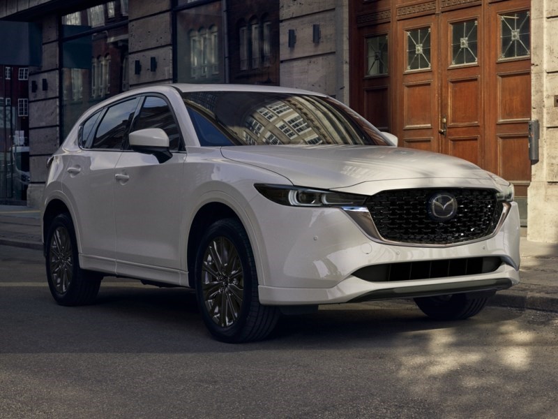 2022 Mazda CX-5 Kuro Edition OEM Shot 3